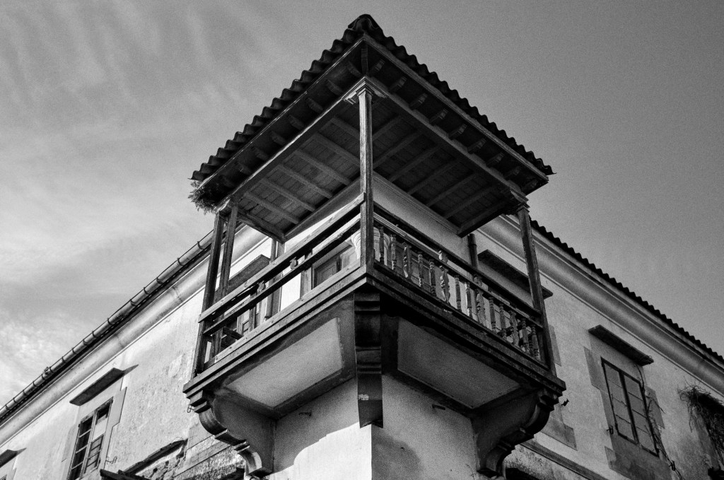 Seeing without seeing